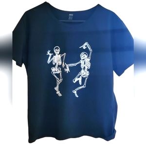 Dancing Skelton Couple